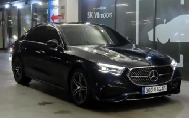 티볼리아머 중고차 E-클래스 W214 E300 4MATIC 매물 사진 20 - 2025/09 7,579km