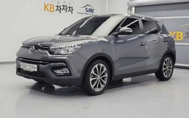 티볼리아머 중고차 티볼리 아머 2WD 가솔린 LX 매물 사진 13 - 2018/10 167,616km
