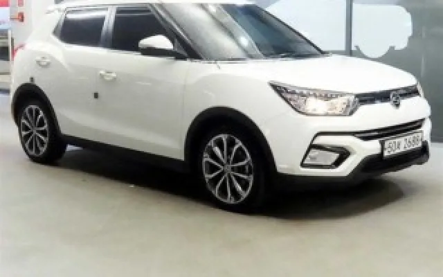 티볼리아머 중고차 티볼리 아머 2WD 가솔린 VX 매물 사진 20 - 2017/11 129,931km